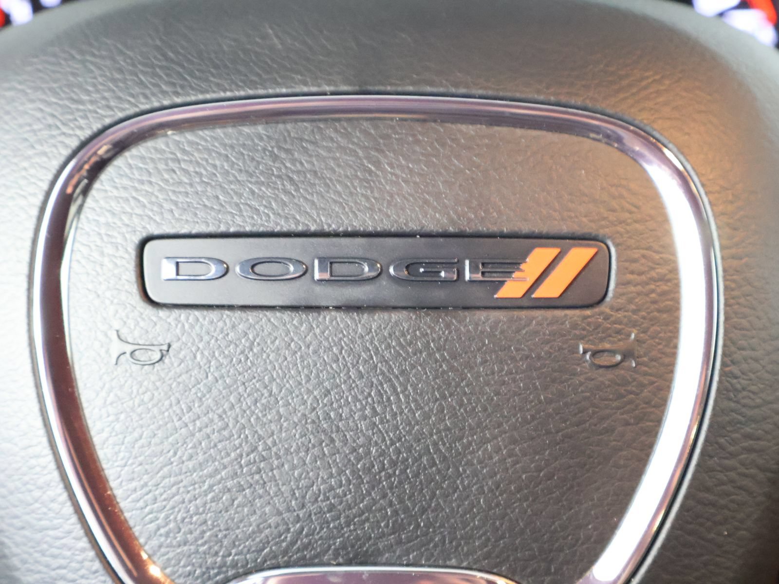 Used 2025 Dodge Durango GT RWD image 29