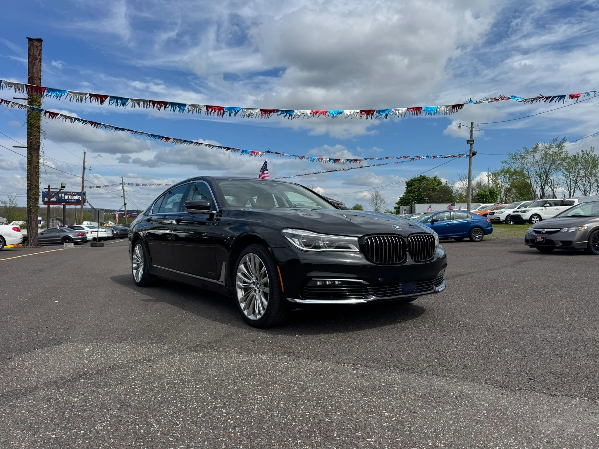 Used 2016 BMW 750i RWD image 8