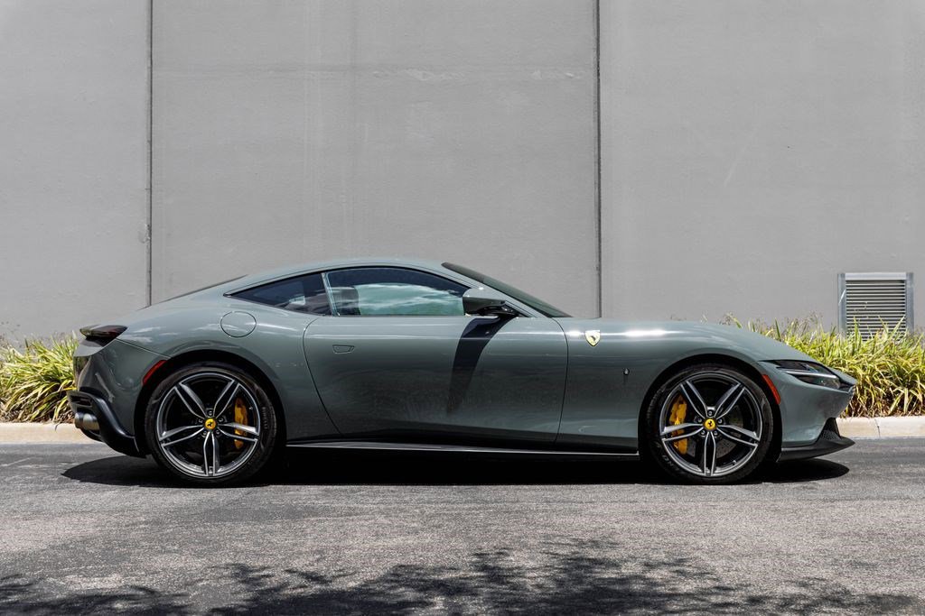 Used 2023 Ferrari Roma RWD image 6