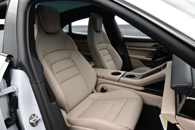 New 2026 Porsche Taycan AWD/4WD image 17