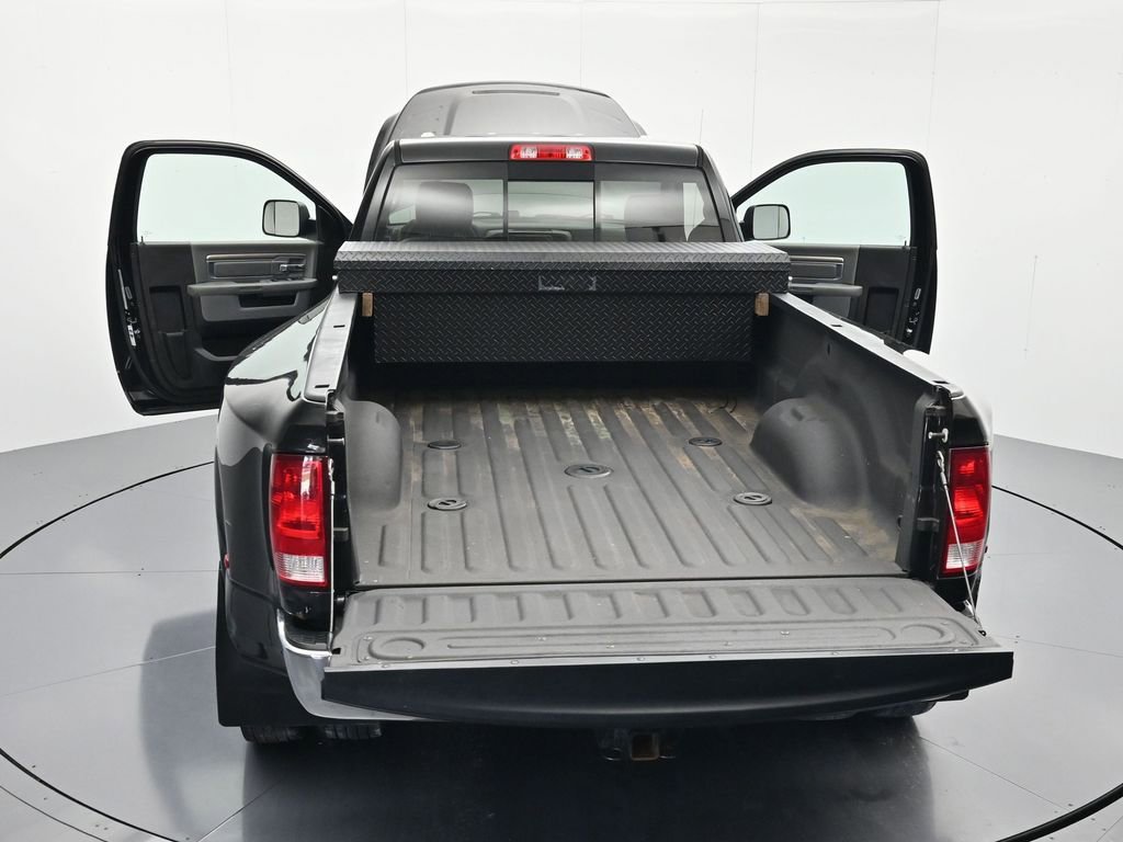 Used 2017 RAM 3500 Tradesman w/ Chrome Appearance Group AWD/4WD image 42
