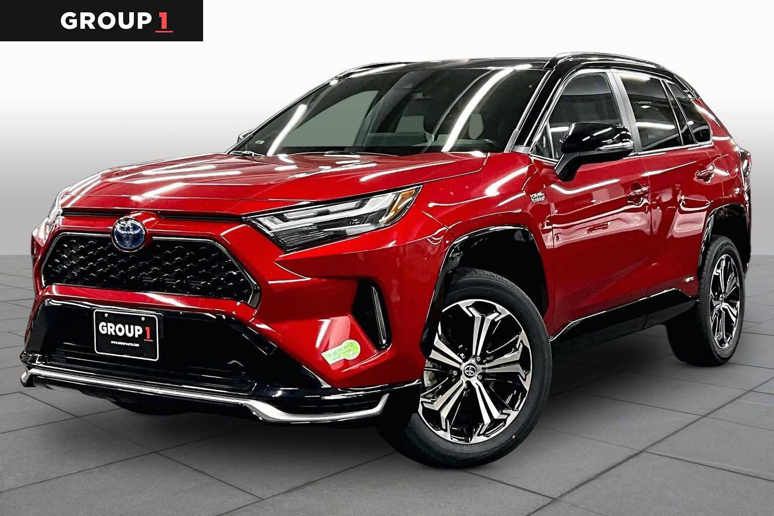 Used 2023 Toyota RAV4 XSE w/ Weather Package AWD/4WD image 1