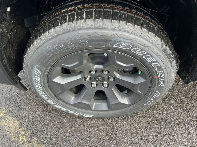 New 2026 RAM 1500 4x4 Crew Cab image 12