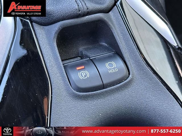 Used 2020 Toyota Corolla SE FWD image 35