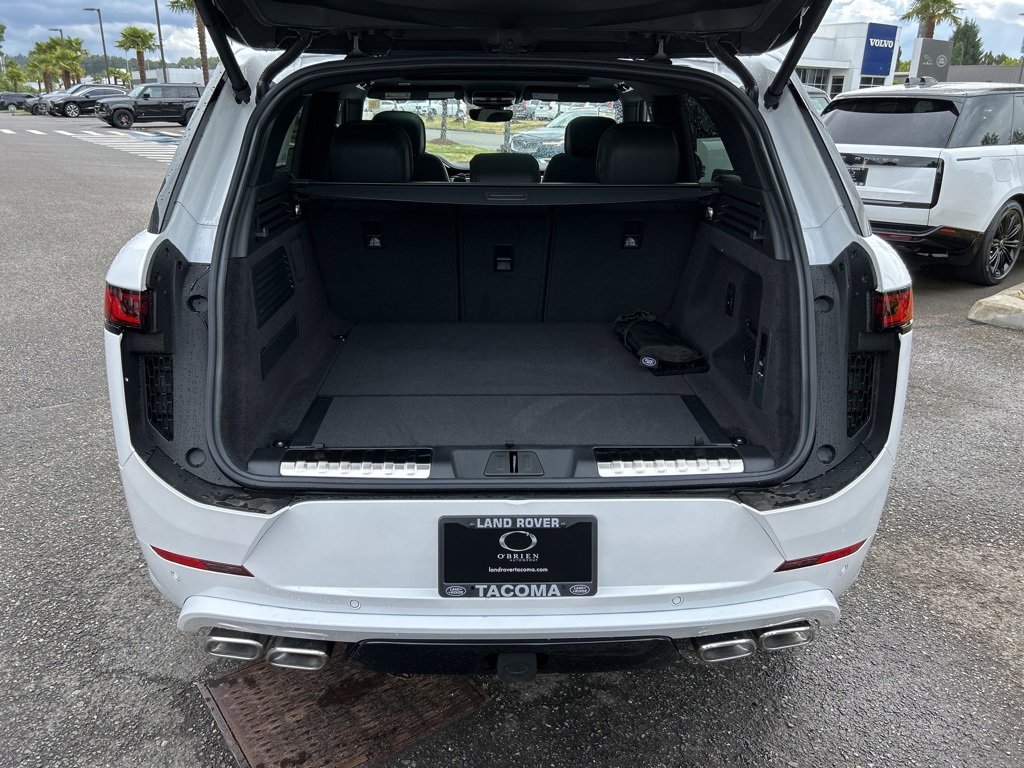 New 2025 Land Rover Range Rover Sport Dynamic SE image 16