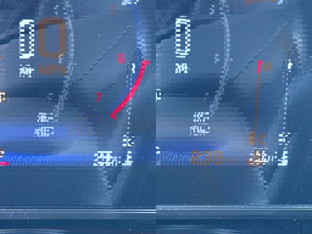 New 2026 Chevrolet Trax ACTIV w/ Sunroof Package image 15