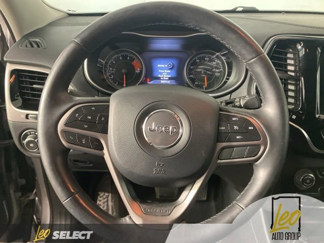 Used 2019 Jeep Cherokee Limited AWD/4WD image 13
