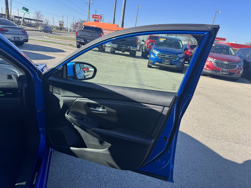 Used 2024 Nissan Sentra SV image 13