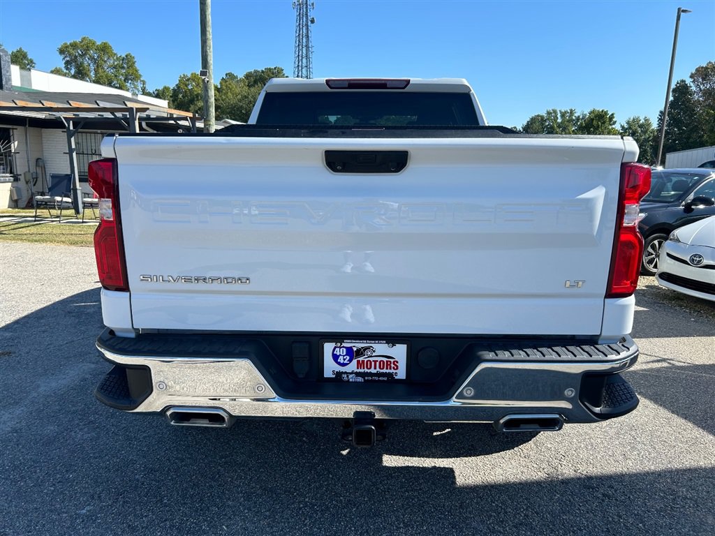 Used 2023 Chevrolet Silverado 1500 LTZ AWD/4WD image 4