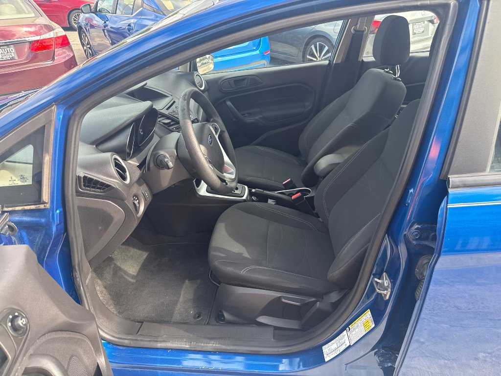 Used 2018 Ford Fiesta SE image 11