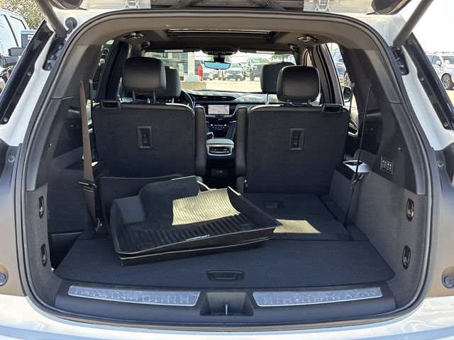 Used 2025 Cadillac XT6 Sport w/ Technology Package AWD/4WD image 29