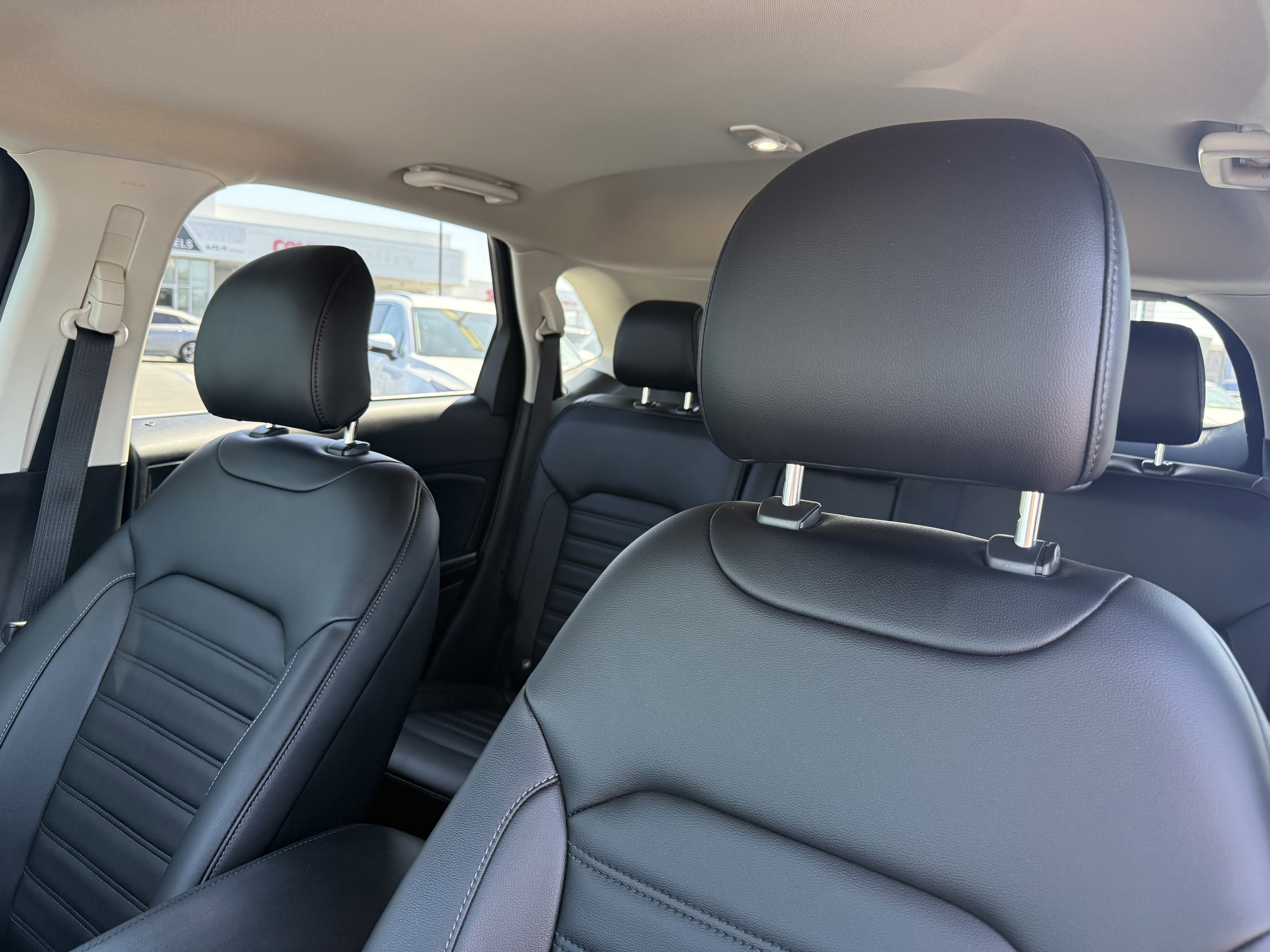 Used 2019 Ford Edge SEL w/ Equipment Group 201A image 15