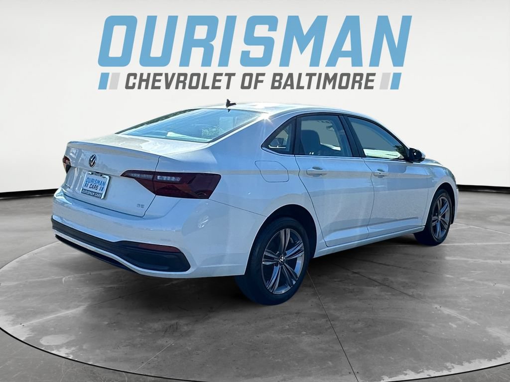Used 2023 Volkswagen Jetta SE FWD image 6