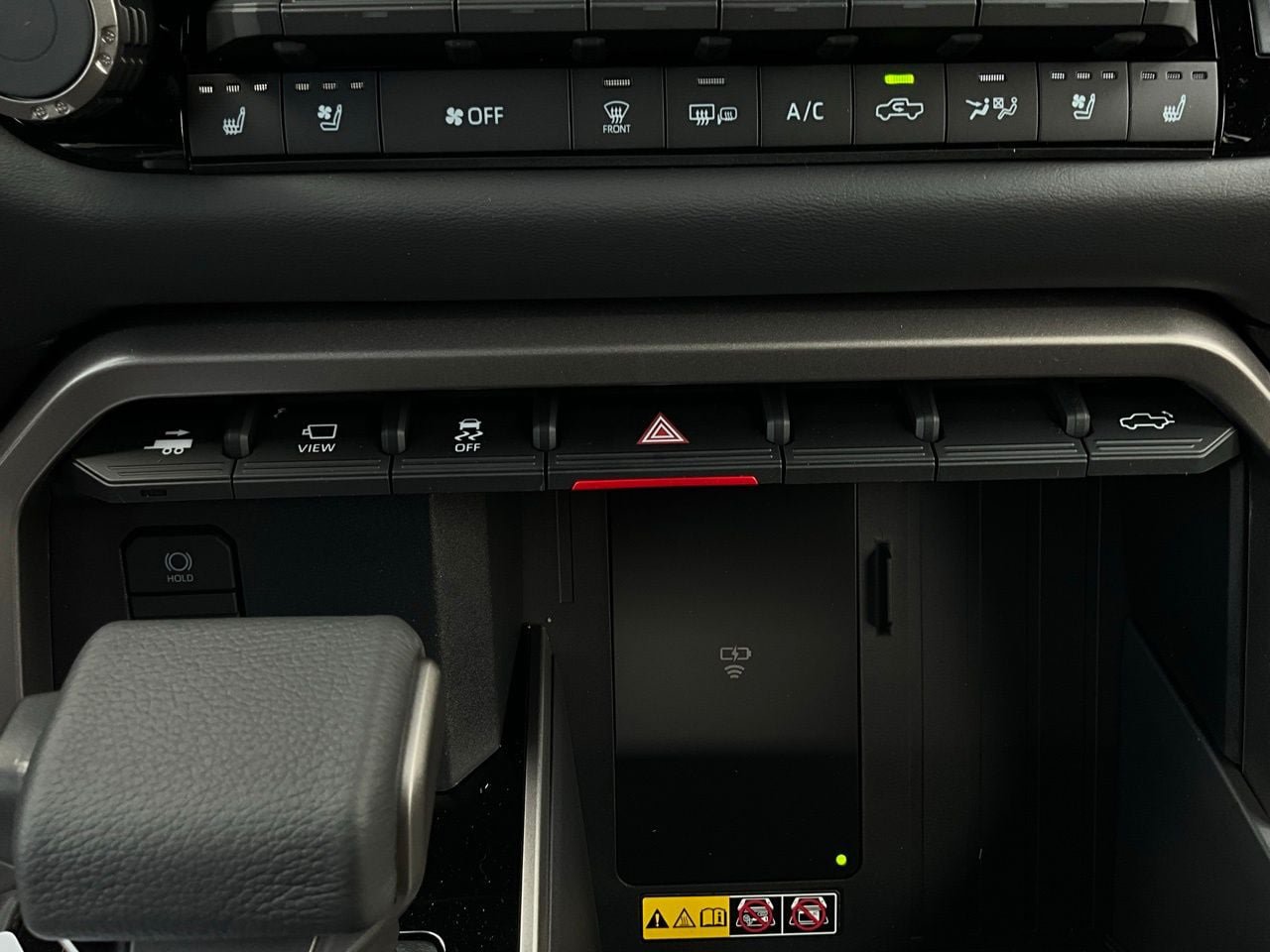 New 2026 Toyota Tundra Platinum AWD/4WD image 30