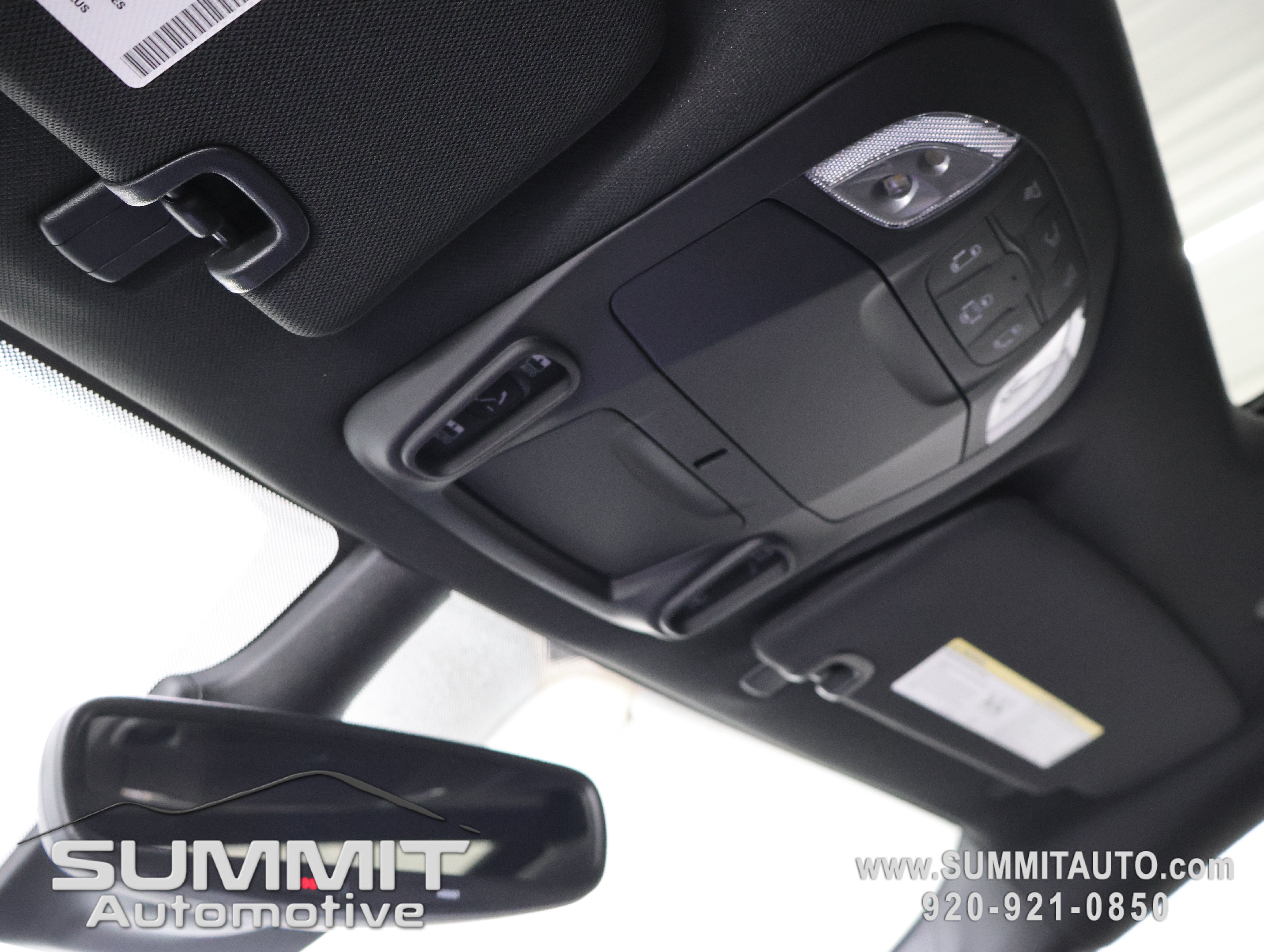 New 2027 Chrysler Pacifica Limited AWD/4WD image 13