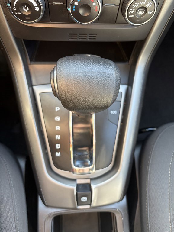 Used 2012 Chevrolet Captiva Sport LS image 14