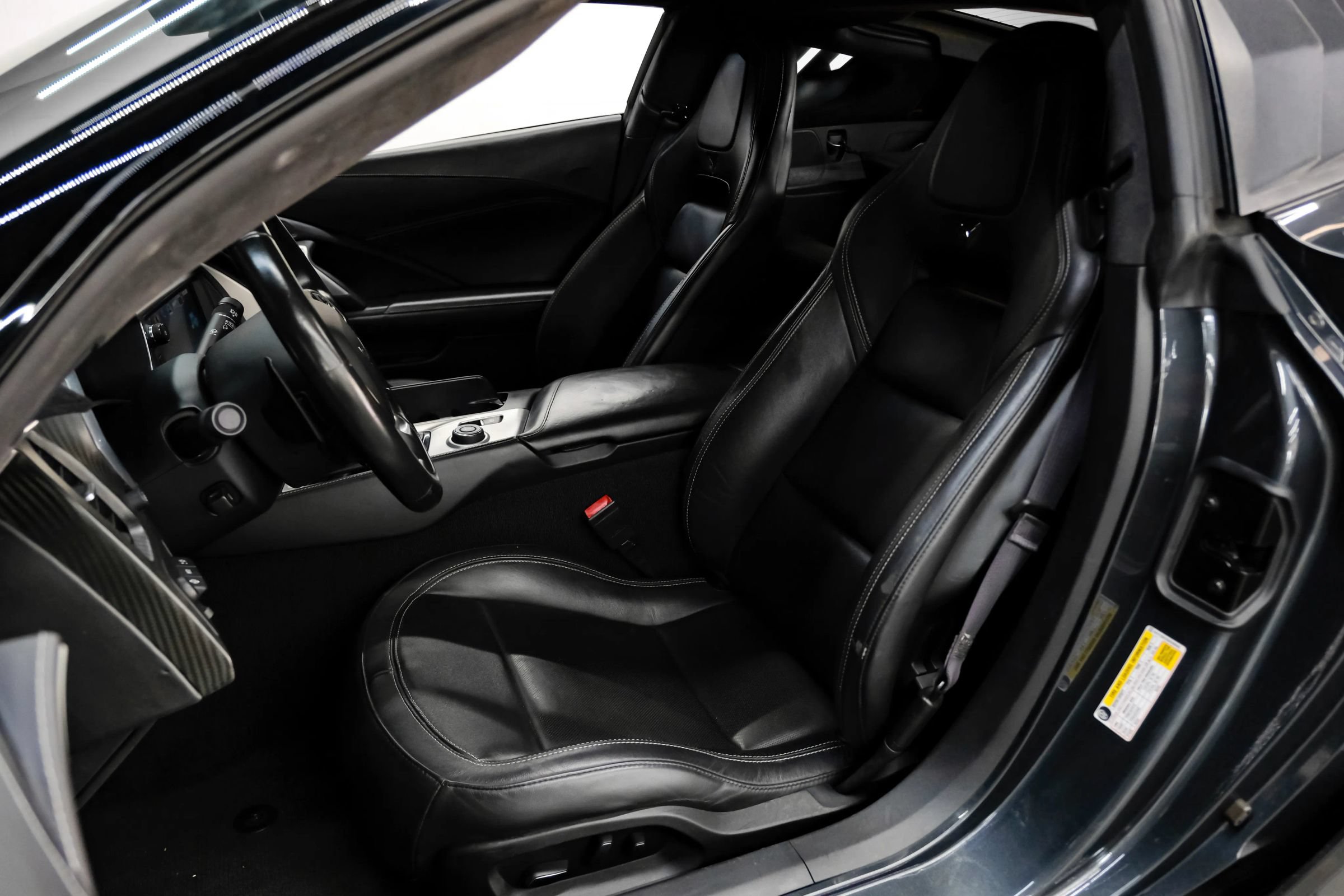 Used 2017 Chevrolet Corvette Grand Sport RWD image 35