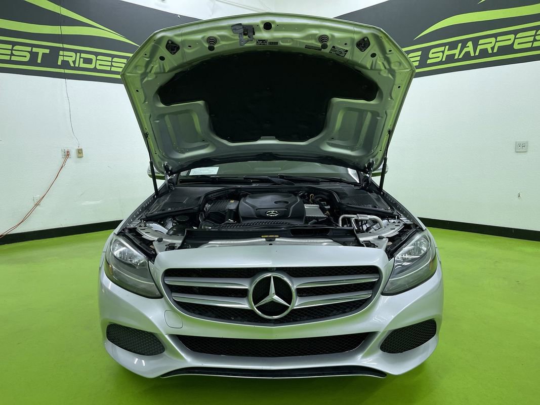 Used 2018 Mercedes-Benz C 300 4MATIC Sedan w/ Premium Package image 4