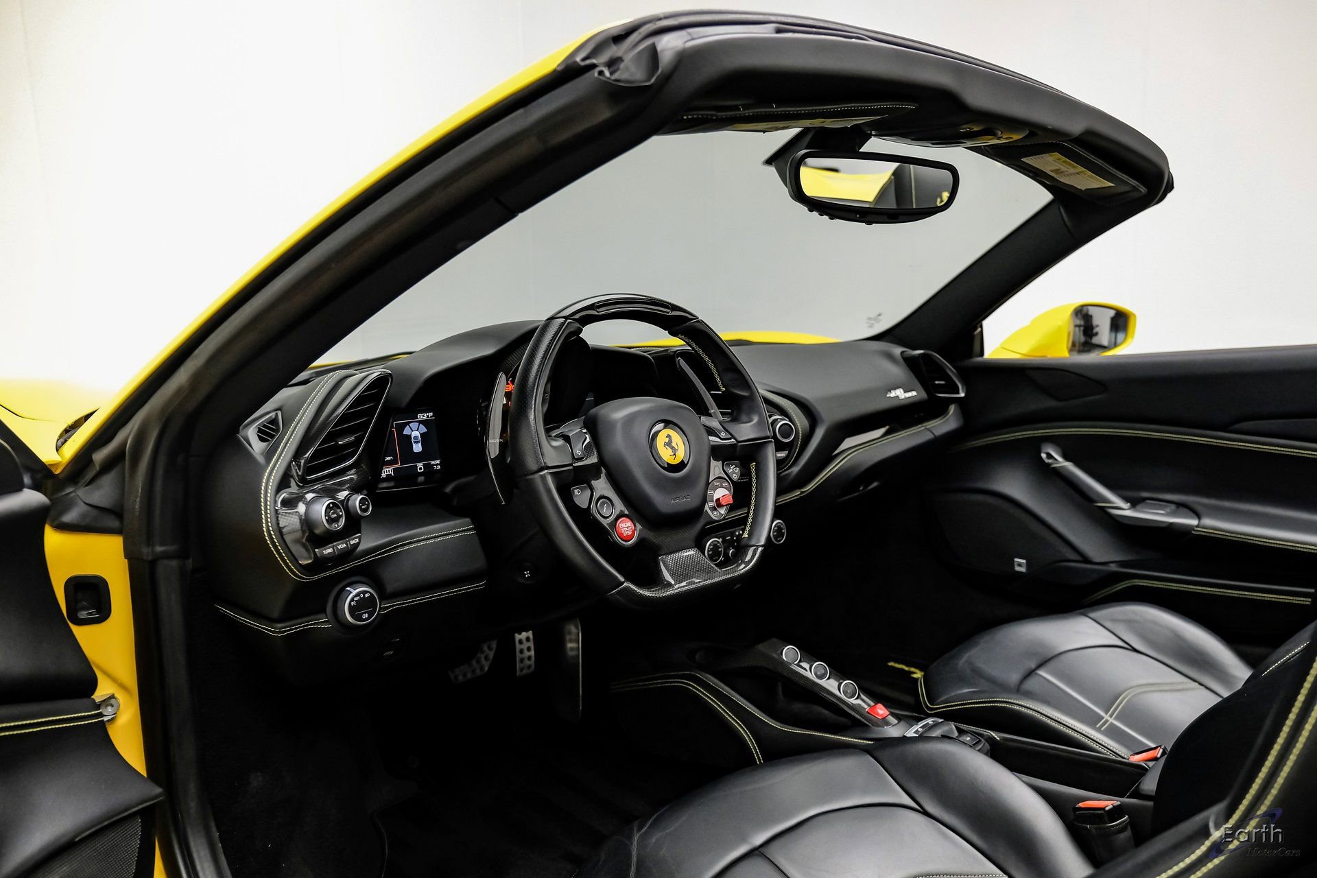 Used 2017 Ferrari 488 Spider image 59