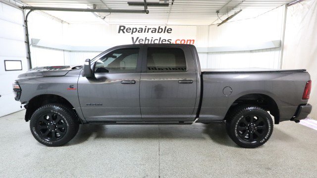 Used 2025 RAM 2500 Laramie AWD/4WD image 1