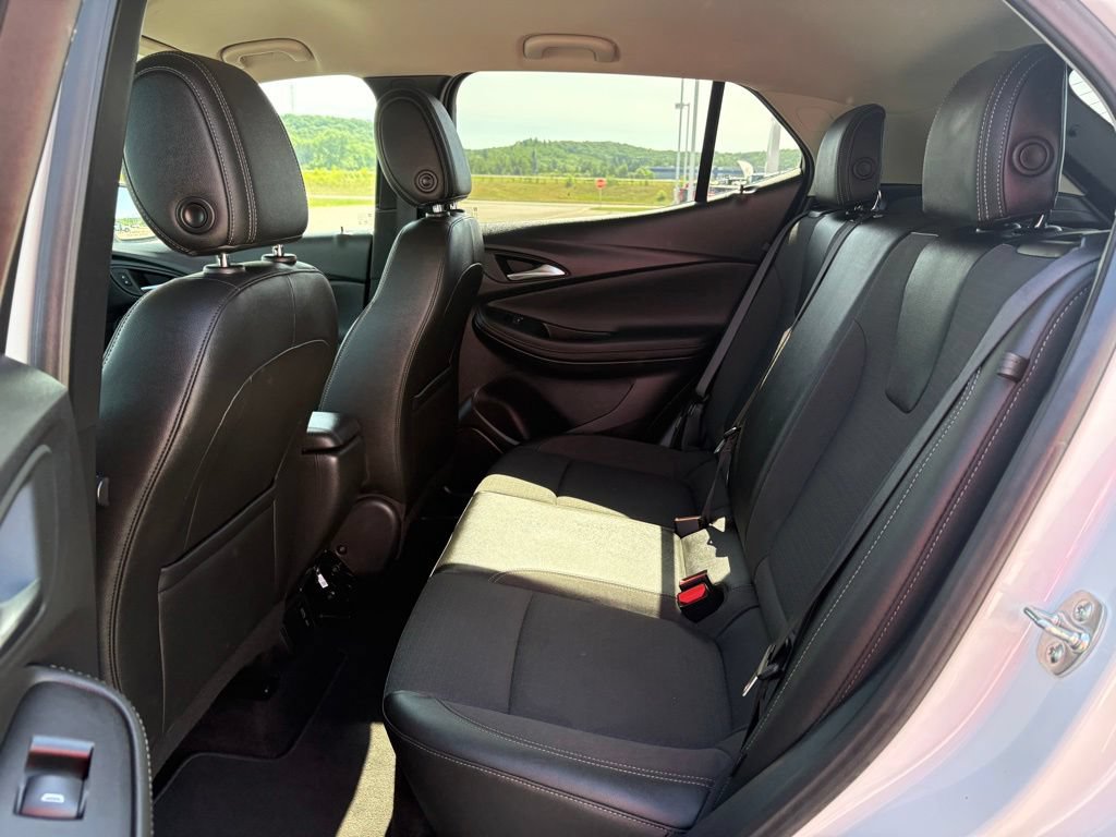 Used 2025 Buick Encore GX Preferred FWD image 13