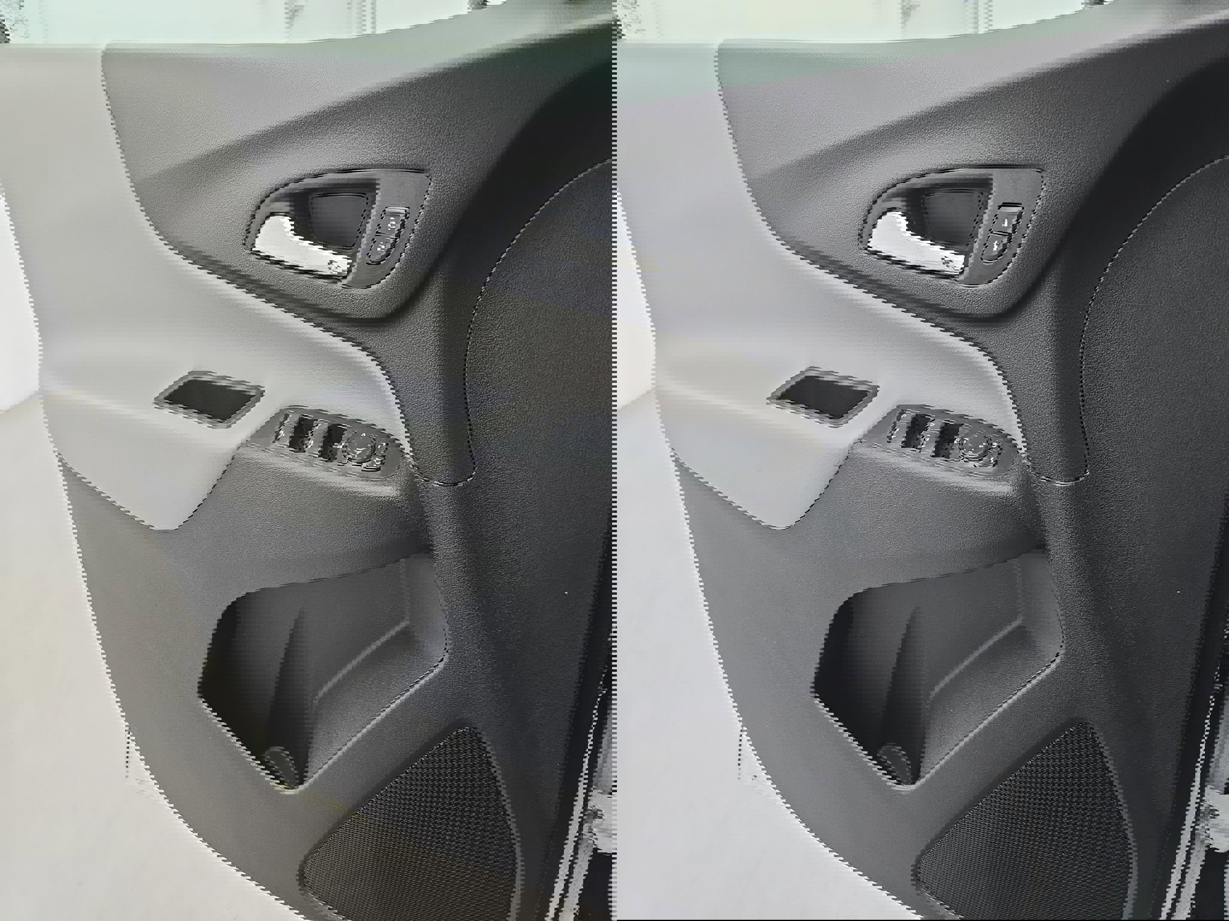 Used 2022 Chevrolet Equinox LS w/ LS Convenience Package image 26