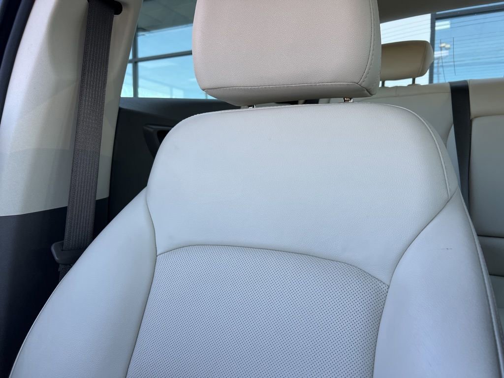 Used 2024 Chevrolet Malibu LT image 23