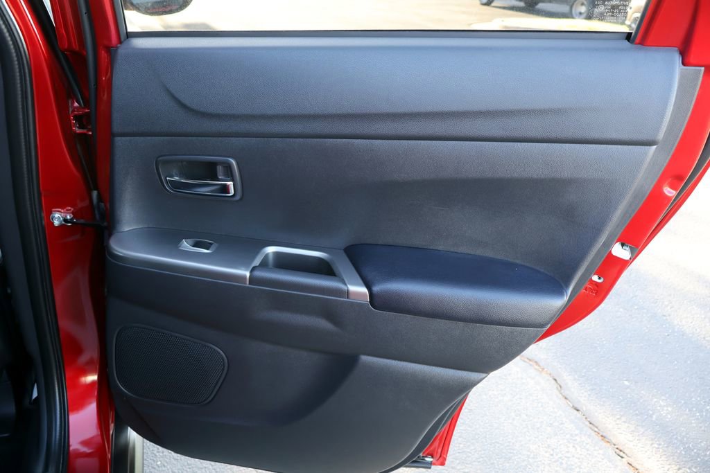 Used 2025 Mitsubishi Outlander Sport ES AWD/4WD image 21