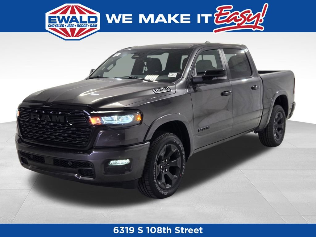 New 2026 RAM 1500 4x4 Crew Cab image 7