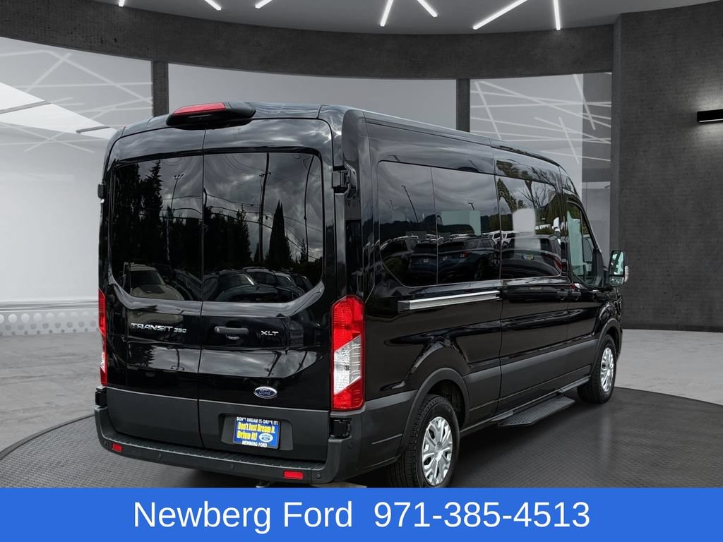 Used 2023 Ford Transit 350 XLT RWD image 5