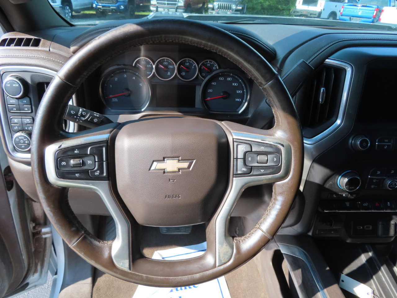 Used 2020 Chevrolet Silverado 2500 LTZ w/ LTZ Convenience Package image 21