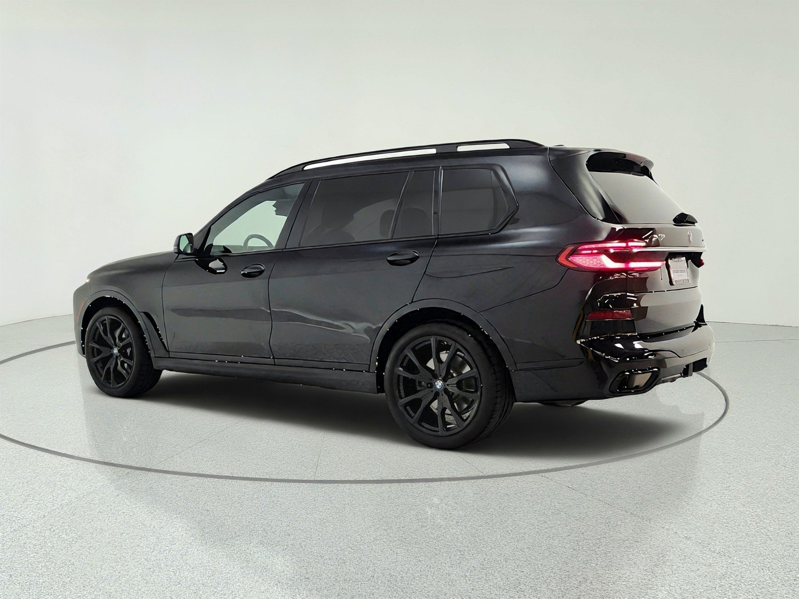 Used 2023 BMW X7 xDrive40i w/ Executive Package AWD/4WD image 7