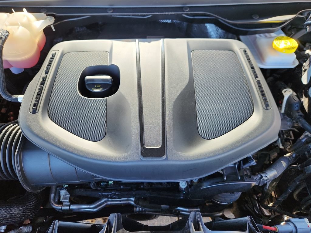 Certified 2025 RAM 1500 Big Horn AWD/4WD image 15