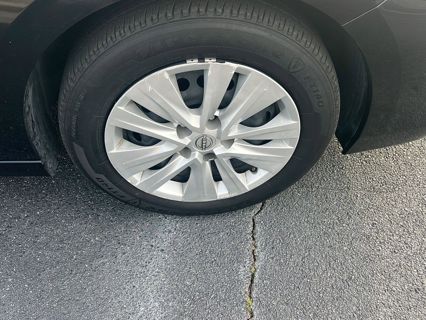 Used 2024 Nissan Sentra S image 38