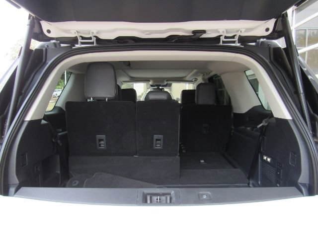 Used 2025 Ford Expedition Active image 28