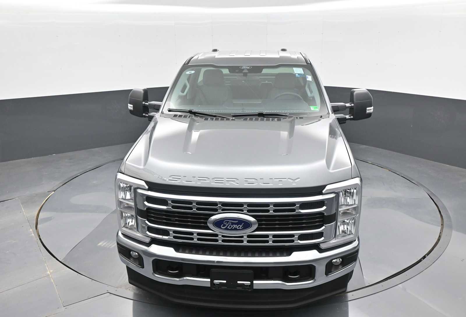 New 2025 Ford F350 XLT image 15