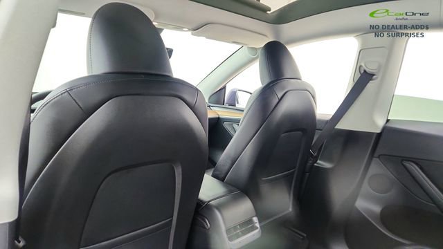 Used 2023 Tesla Model Y Performance AWD/4WD image 30