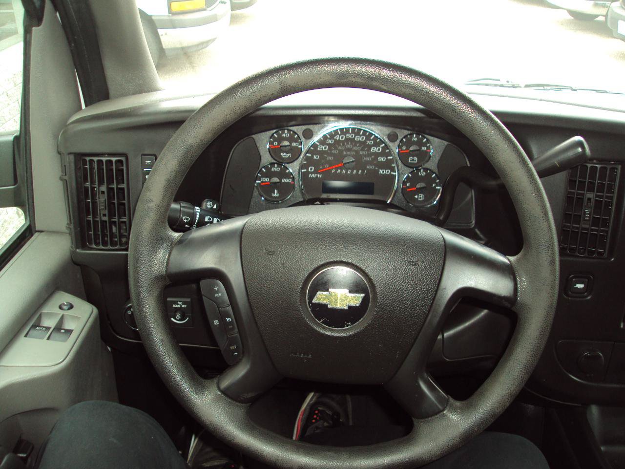 Used 2014 Chevrolet Express 1500 LS AWD/4WD image 19