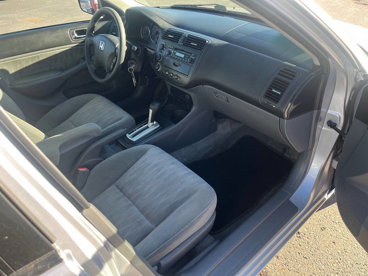 Used 2005 Honda Civic LX image 9