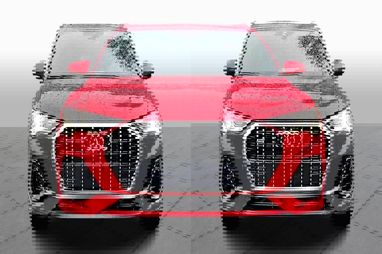 Used 2023 Audi Q3 2.0T Premium Plus w/ Premium Plus Package image 3