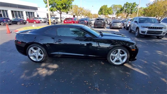 Used 2015 Chevrolet Camaro SS w/ RS Package image 9