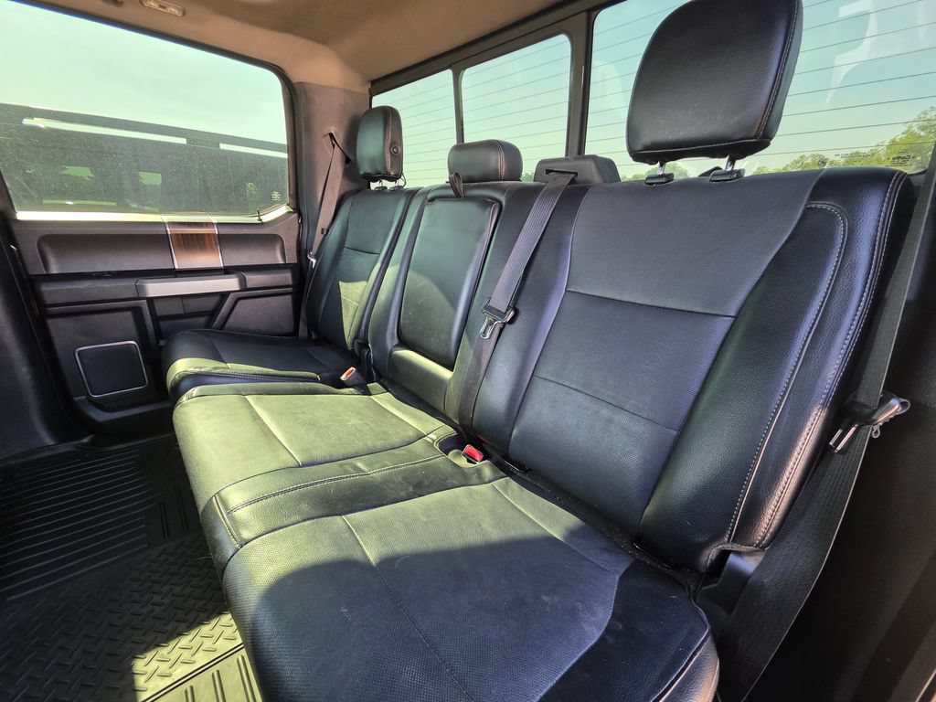 Used 2015 Ford F150 Lariat AWD/4WD image 21