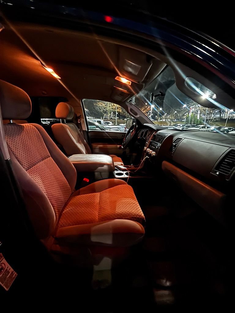 Used 2011 Toyota Tundra 4x4 Double Cab image 14