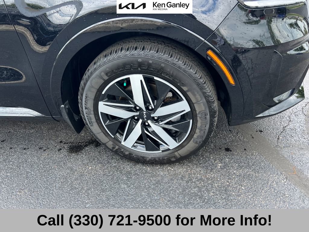 Certified 2022 Kia Sorento EX w/ Panoramic Sunroof Package FWD image 22