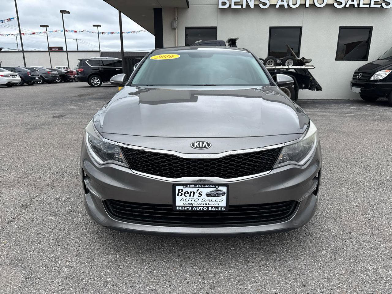 Used 2016 Kia Optima LX FWD image 3