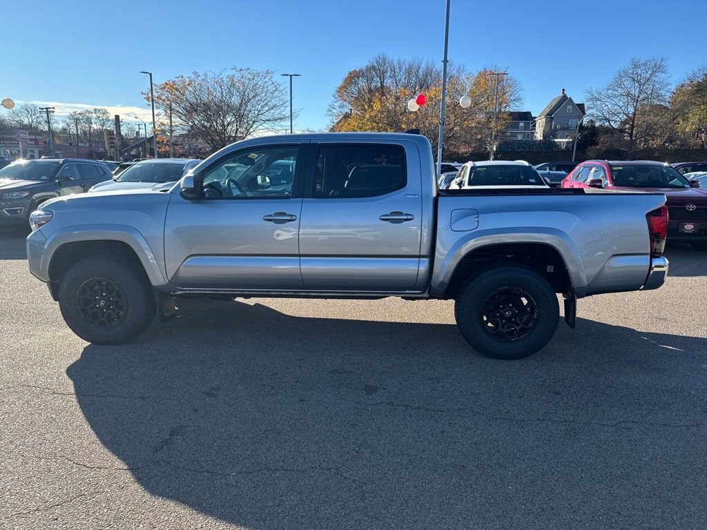 Used 2022 Toyota Tacoma SR5 image 4