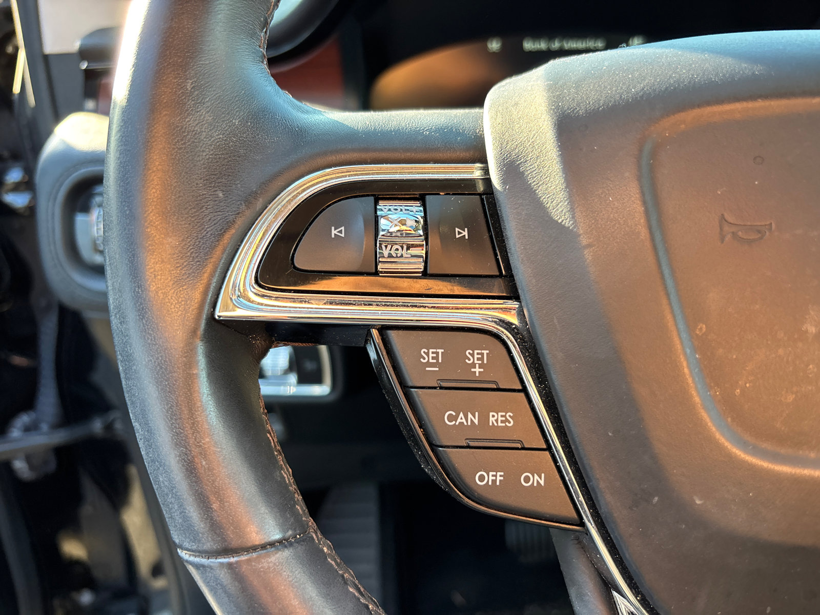 Certified 2023 Lincoln Nautilus Reserve FWD image 17