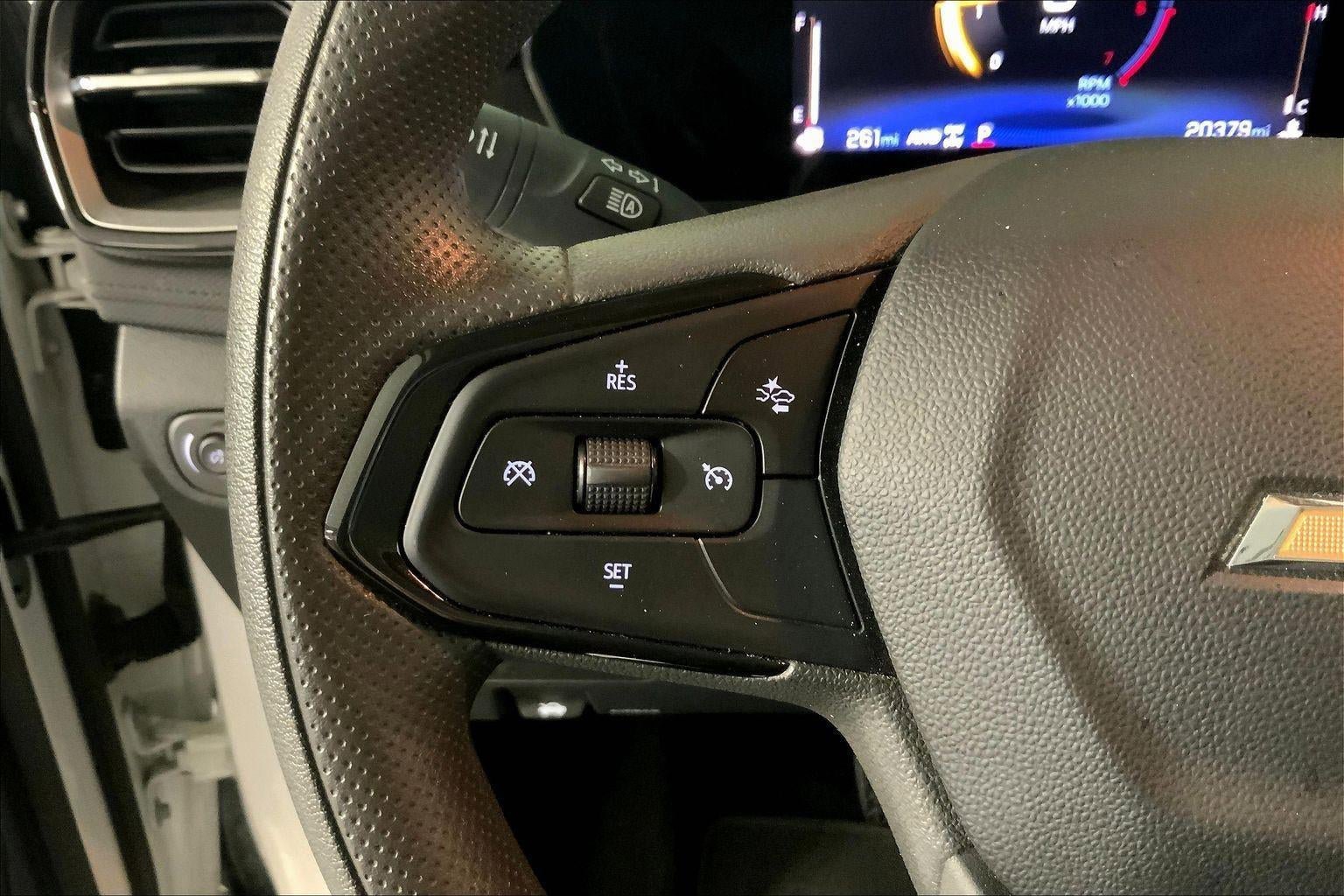 Used 2025 Chevrolet TrailBlazer LT AWD/4WD image 18
