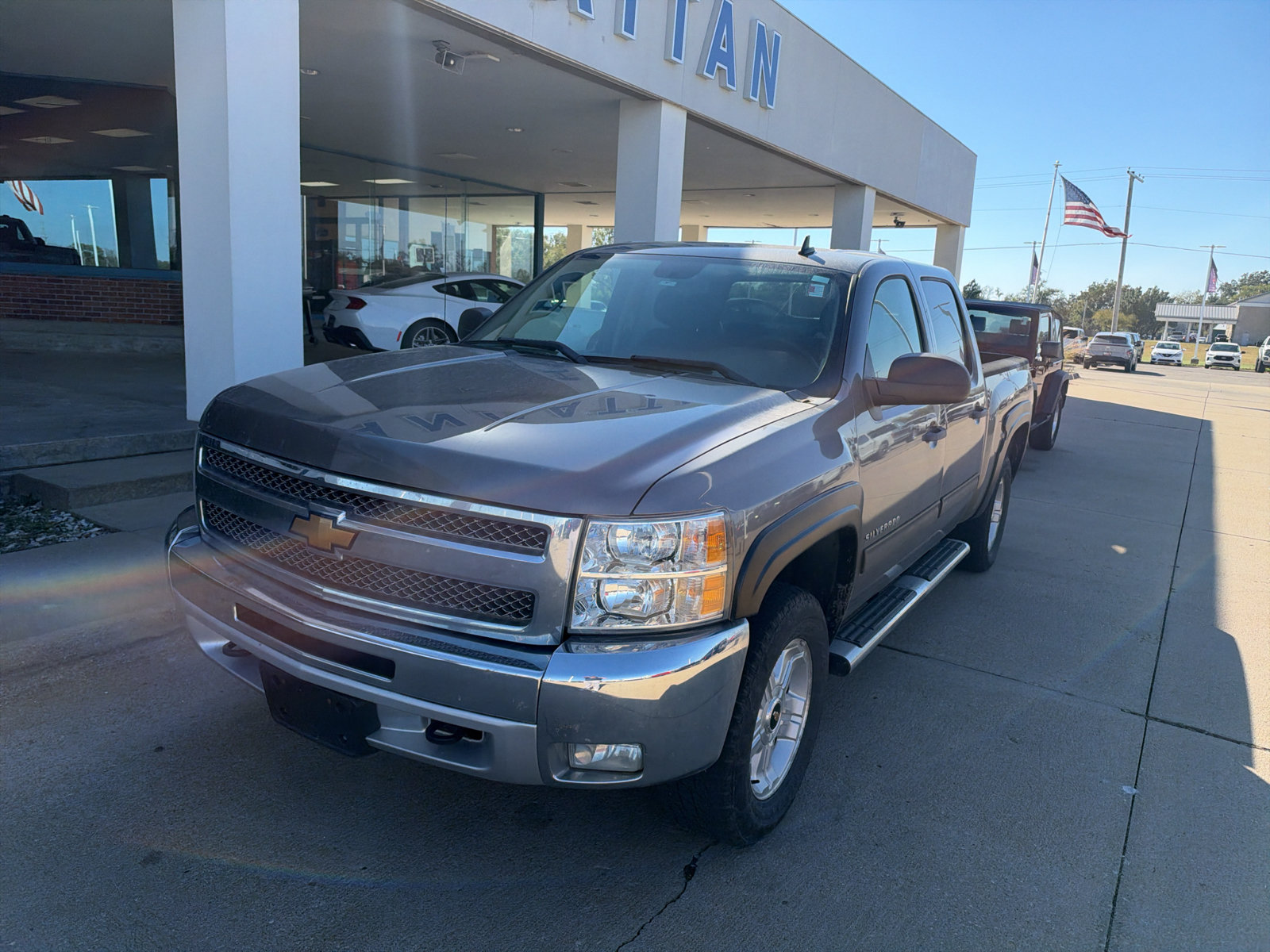 Used 2012 Chevrolet Silverado 1500 LT w/ All-Star Edition AWD/4WD image 2