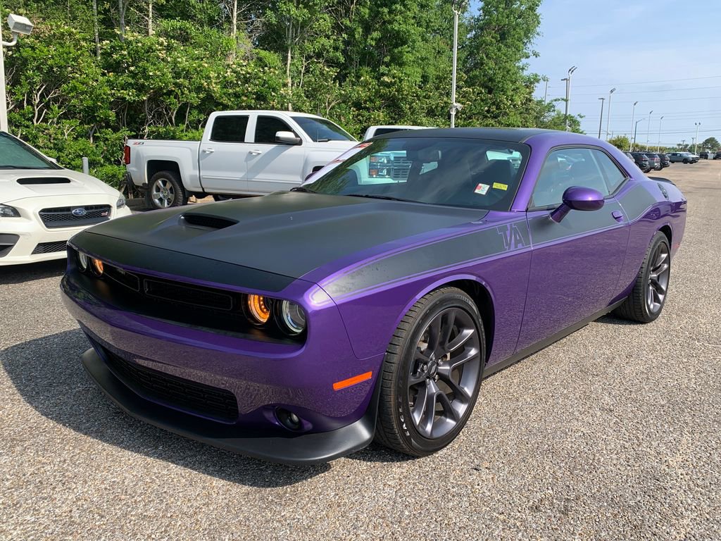 Used 2023 Dodge Challenger R/T w/ T/A Package RWD image 4
